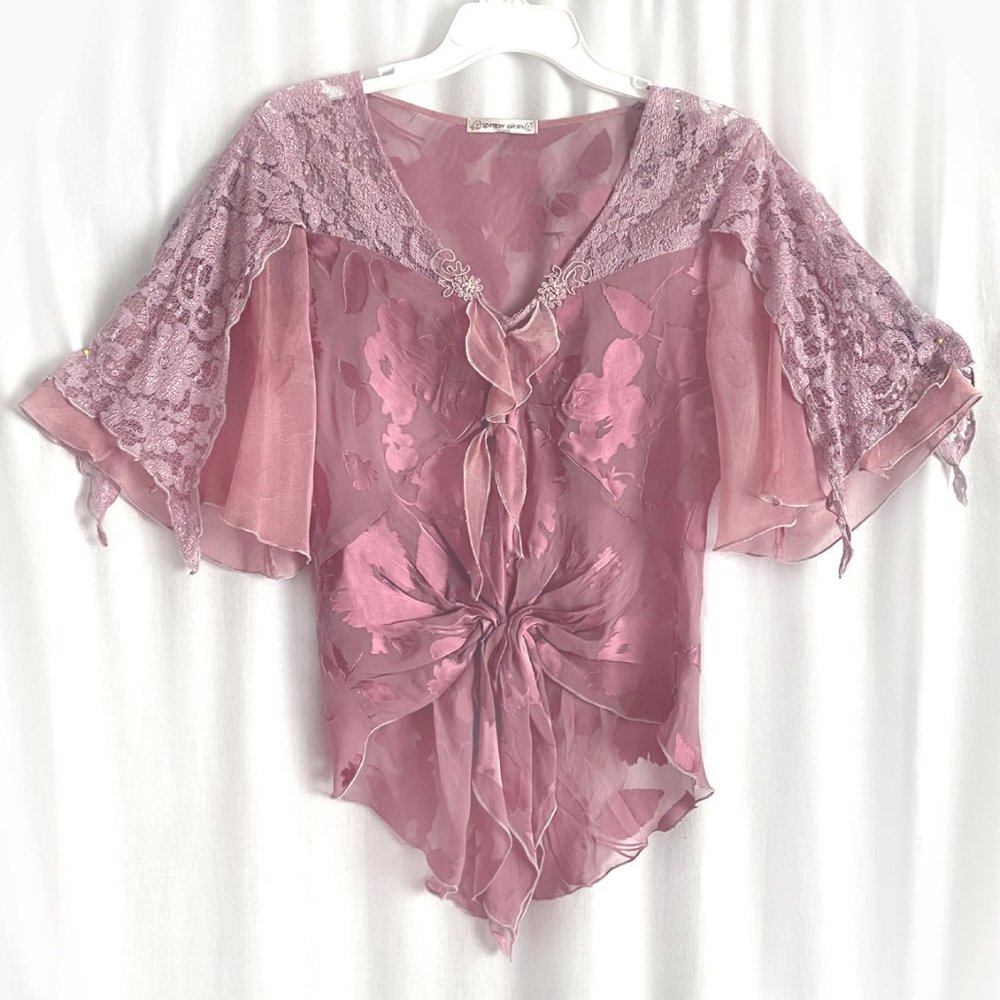 Awesome women's blouse. Pink. Size M. Chiffon, silk, lace, satin
